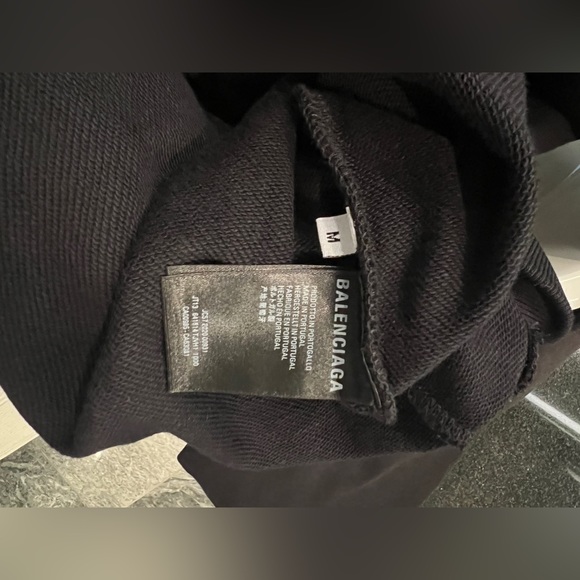 Balenciaga crew neck sweater 2023 spring collection - Picture 4 of 5